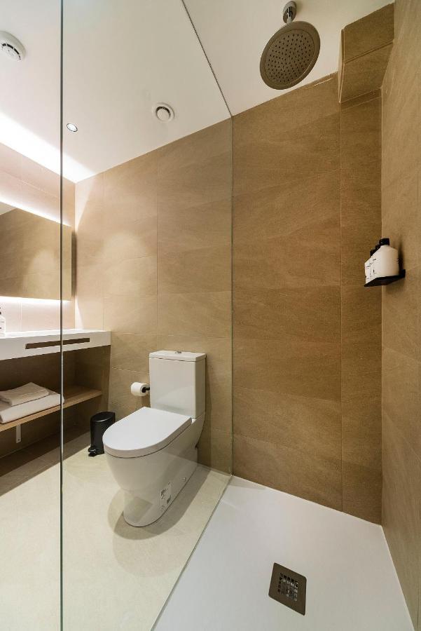 Kamer met Queensize Bed