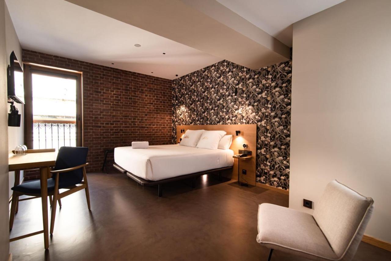 Deluxe Doppel-/Zweibettzimmer mit Balkon